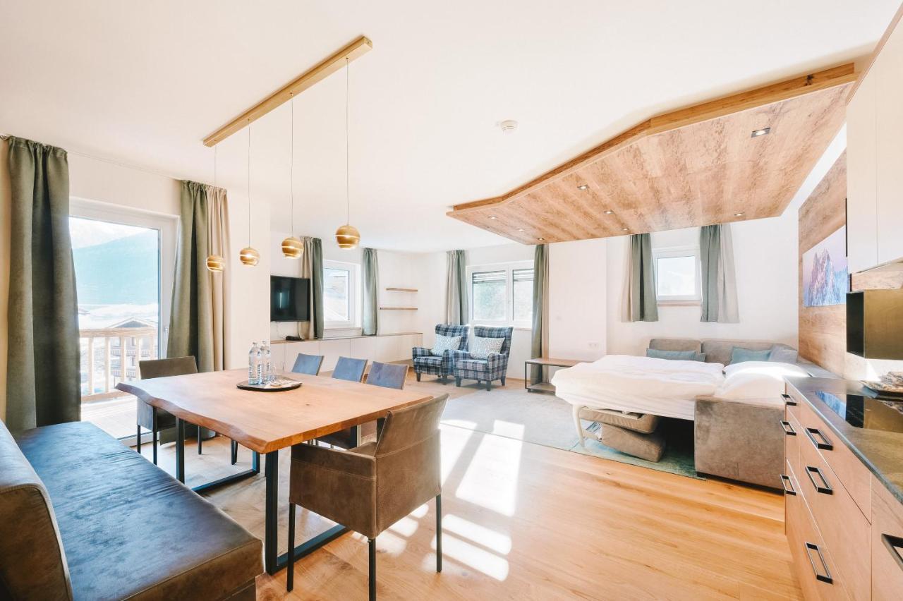 เฟเนดิเกอร์ ลอดจ์ Aparthotel นอยเคียร์เชน อัม โกรสเวเนดิเกอร์ ภายนอก รูปภาพ